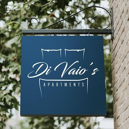 Di Vaio'S Apartments نابولي المظهر الخارجي الصورة