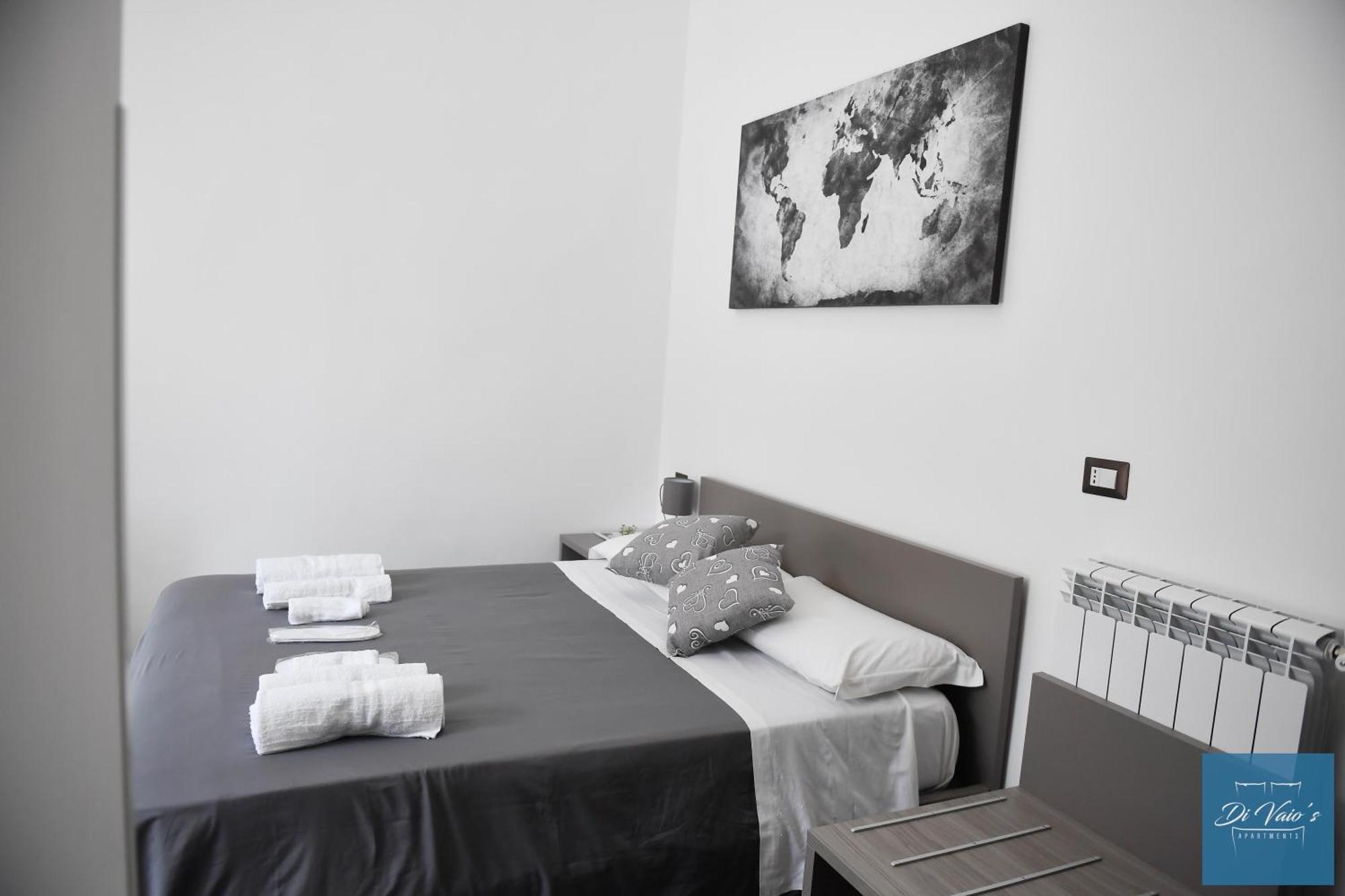 Di Vaio'S Apartments نابولي المظهر الخارجي الصورة