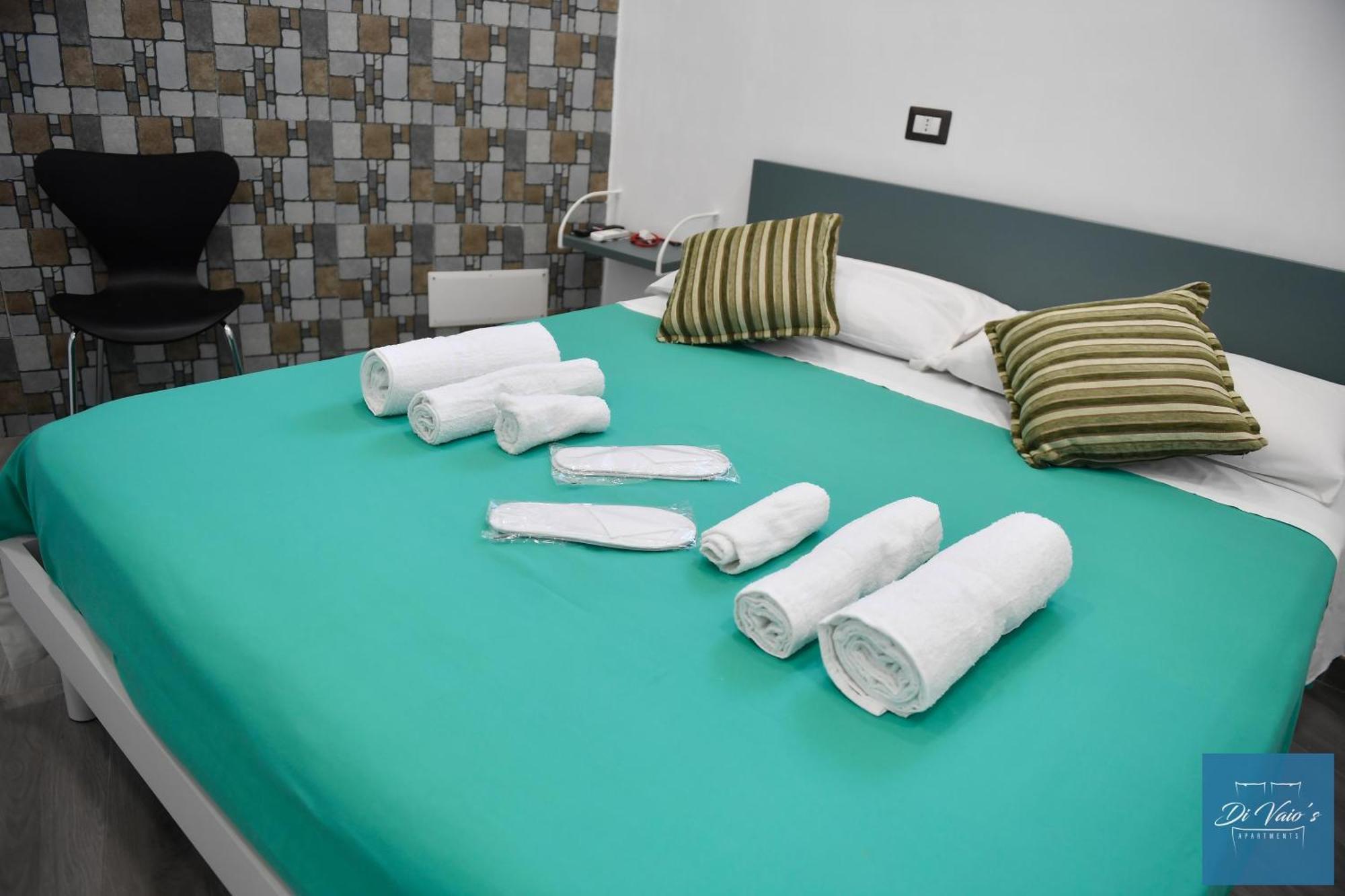 Di Vaio'S Apartments نابولي المظهر الخارجي الصورة